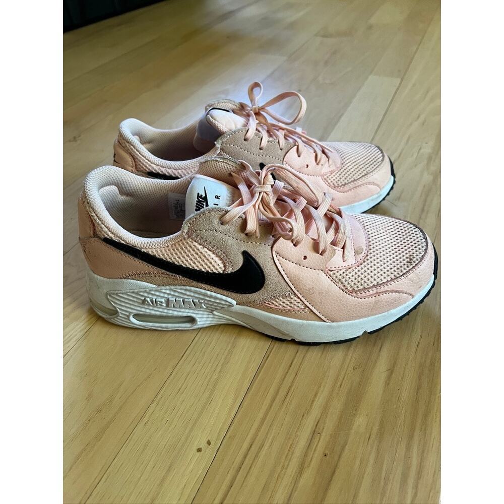 Nike Air Max Peach Sneakers